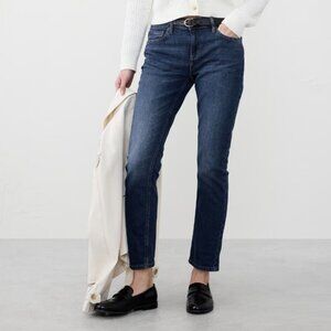 Banana Republic Girlfriend Jean